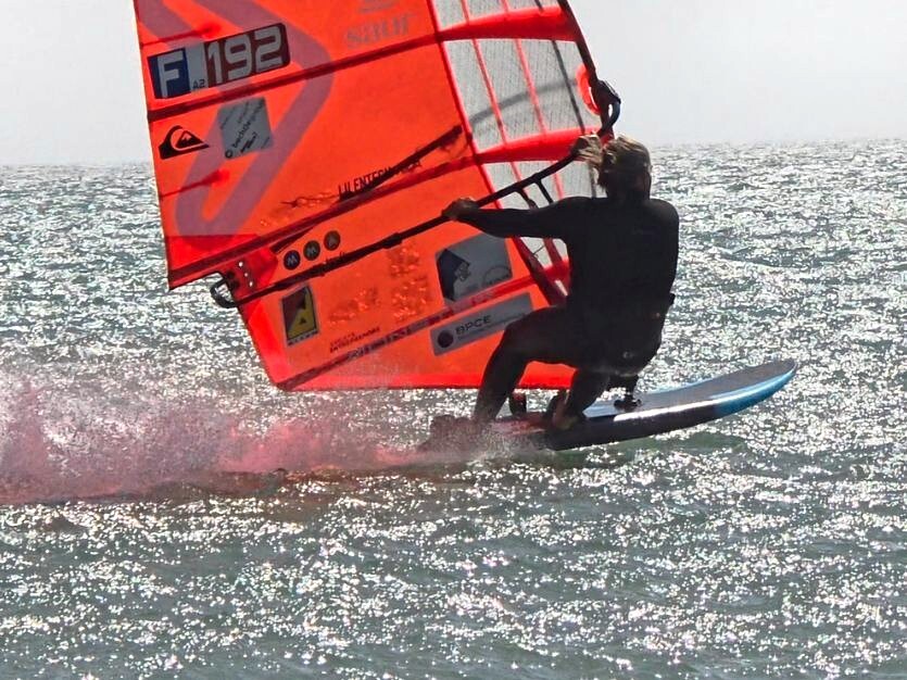 Thumbnail .com 4.3  Zephir.jpg