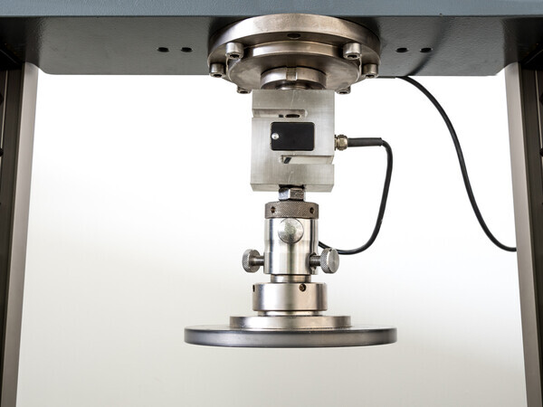 tensile strength testing machine